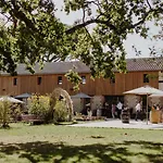 Domaine De Barthas 3*