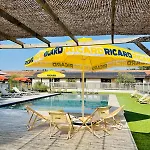 Domaine De Barthas 3*