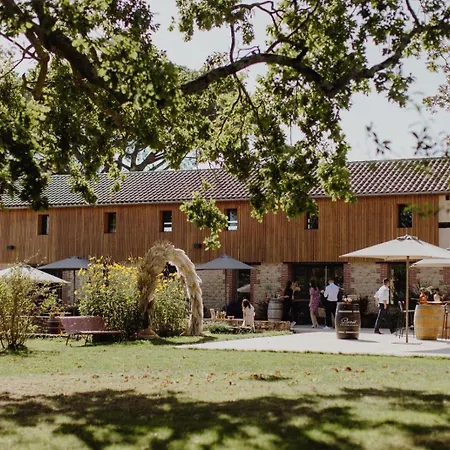 Domaine De Barthas 3*