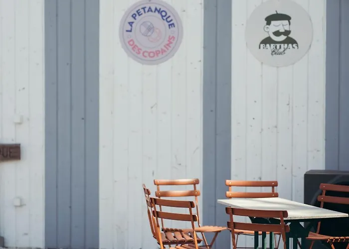 Hotel Domaine De Barthas 3*